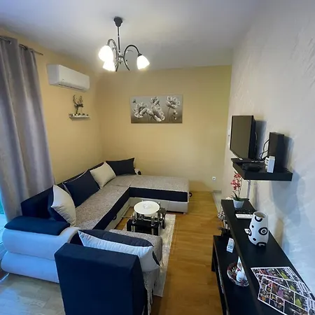 Bella 2 Apartment